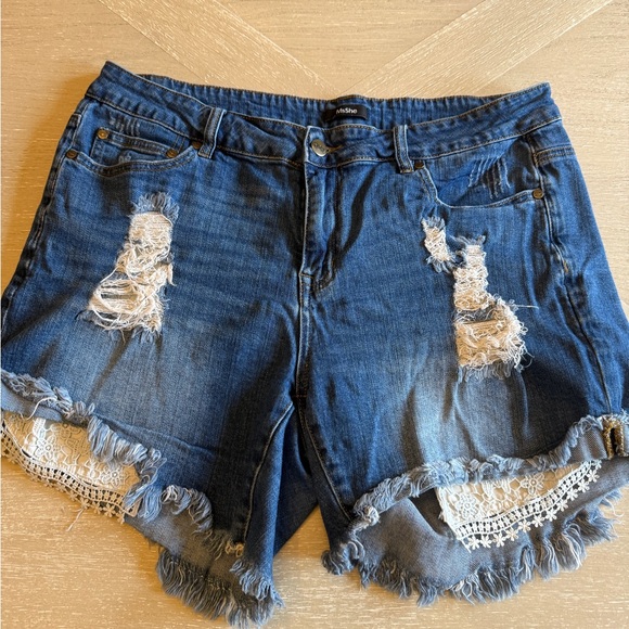 3 Distressed Denim Plus Size Jean Shorts Trio - Blue - Picture 5 of 10